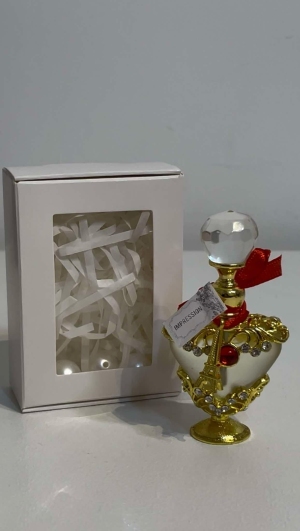 Perfumy 5 mł.  Impression.
 
 Perfumy z naturalnych eterycznych oliejków.
 Nuty głowy: 
 Bergamot. Clary Sage.
 Nuty serca: 
 Lavender. Ylang-Ylang. 
 Nuty bazowe: 
 Vanilla.
