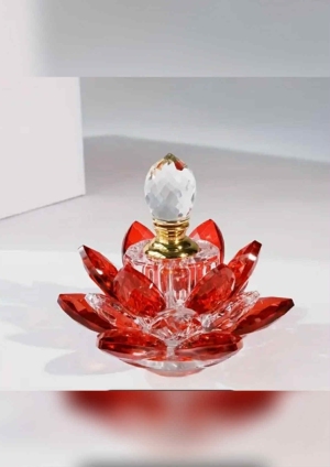 "Scarlet Amour — twoja pasja zamknieta w butelce"
„Scarlet Amour"
Perfumy Twojej duszy i pragnien.
To kobieta, która wchodzi cicho, ale zostawia burze
w sercu.
„Scarlet Amour" zostat stworzony dla niej - zmystowy, wyrafinowany, greboki.
Ten zapach jest jak pocatunek, ktory pozostaje w pamieci.
taczy w sobie stodka namietnosé, czutosc
wspomnien i krople smiatosci.
Nos go, gdy chcesz oczarowa - siebie i swiat.
Chcesz te perfumy ? Napisz do mnie ! Perfumy z eterycznych oliejkow ! 7 ml.
 
 Ylang-Ylang.
 Geranium.
 Frankincense.
 Patchouli.
 Cinnamon Bark.
 Myrrh.
 Vanilla.